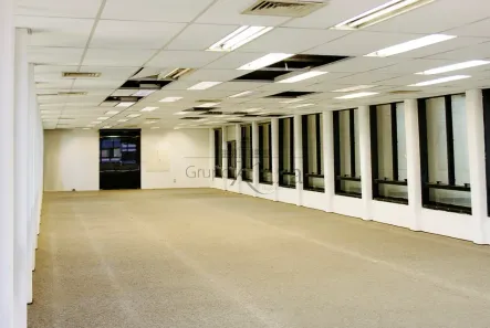 Ponto Comercial com 1 Quarto para alugar, 284m² no Bela Vista, São Paulo