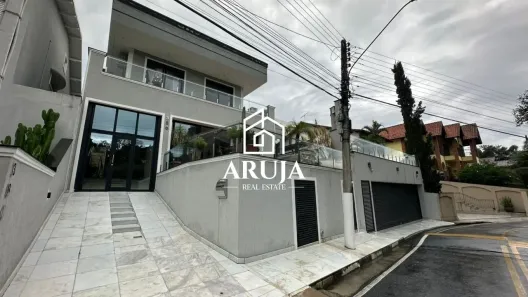 Casa de Condomínio com 4 Quartos à venda, 750m² no Arujázinho IV, Arujá
