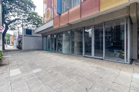 Ponto Comercial para alugar, 417m² no Indianópolis, São Paulo