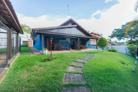 Casa de Condomínio com 3 Quartos à venda, 169m² no Chácara Moinho Velho, Carapicuíba