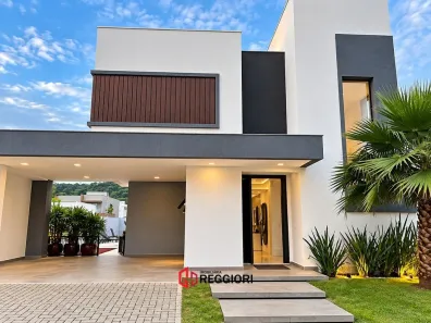 Casa de Condomínio com 4 Quartos à venda, 375m² no Barra, Balneário Camboriú