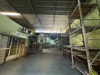 Galpão/Depósito/Armazém para alugar, 450m² no Jardim Vinte e Cinco de Agosto, Duque de Caxias
