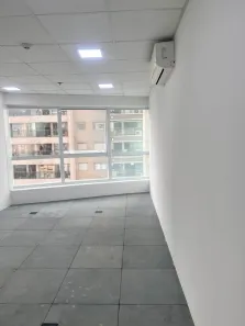 Sala Comercial para venda ou aluguel, 32m² no Consolação, São Paulo