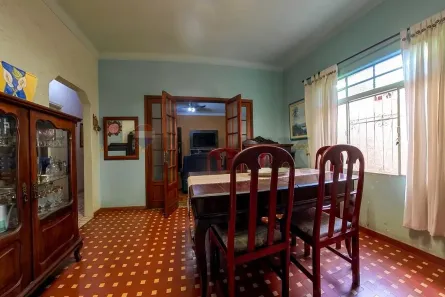 Casa com 4 Quartos à venda, 228m² no Centro, Araras