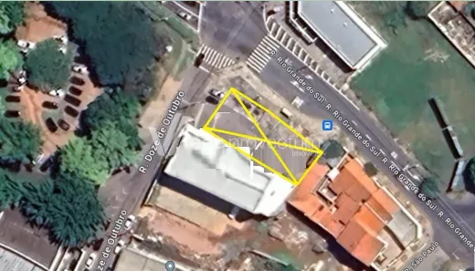 Galpão/Depósito/Armazém à venda, 257m² no Vila Santana, Valinhos