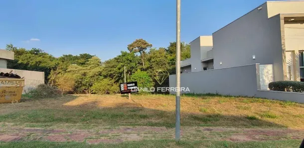 Lote/Terreno à venda, 300m² no Residencial Lagos D'Icaraí, Salto