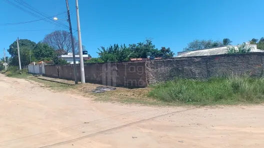 Lote/Terreno à venda, 514m² no Três Vendas, Araruama