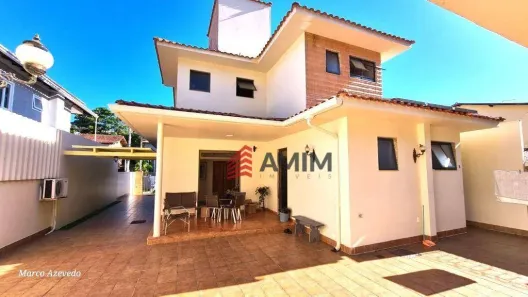 Casa de Condomínio com 3 Quartos à venda, 195m² no Maria Paula, Niterói