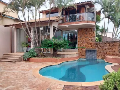 Sobrado com 3 Quartos à venda, 243m² no Parque Santa Cecília, Piracicaba