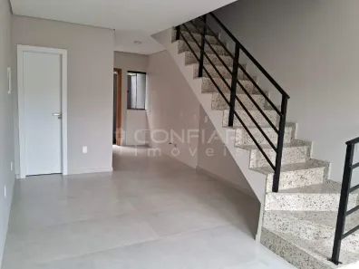 Casa com 2 Quartos para alugar, 40m² no Nova Brasília, Joinville