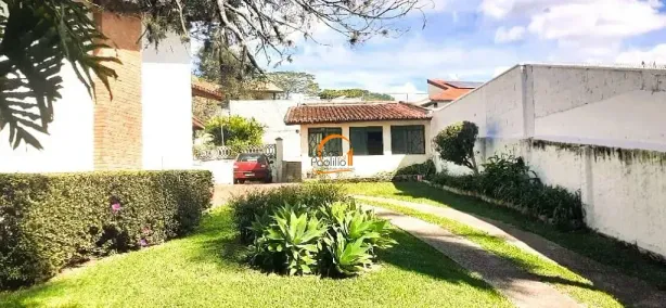 Casa com 3 Quartos à venda, 400m² no Vila Santista, Atibaia