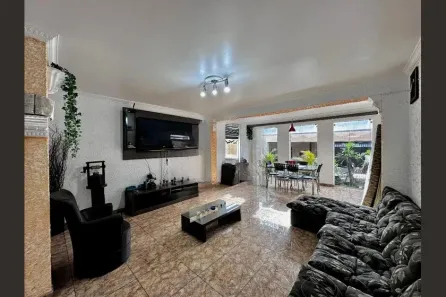 Casa com 2 Quartos à venda, 190m² no Jardim Santo Amaro, São Paulo