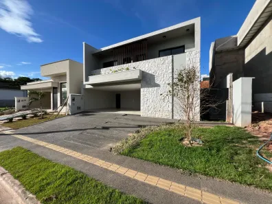 Casa de Condomínio com 4 Quartos à venda, 261m² no Jardins Capri, Senador Canedo