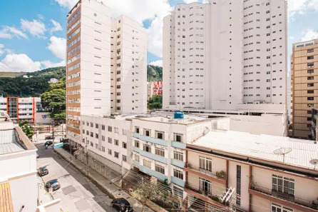 Apartamento com 4 Quartos à venda, 228m² no Centro, Juiz de Fora