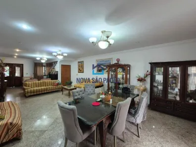 Casa com 4 Quartos à venda, 400m² no Cidade Vargas, São Paulo