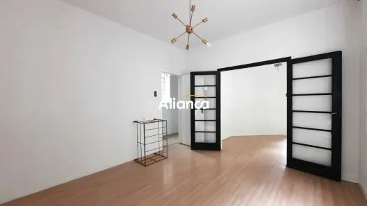 Casa com 4 Quartos para alugar, 140m² no Moinhos de Vento, Porto Alegre