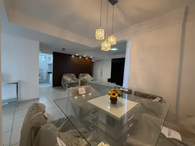 Apartamento com 2 Quartos para alugar, 96m² no Maurício de Nassau, Caruaru