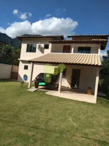 Casa com 2 Quartos à venda, 120m² no Glicério, Macaé