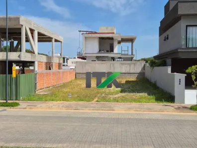 Lote/Terreno à venda, 300m² no Várzea do Ranchinho, Camboriú