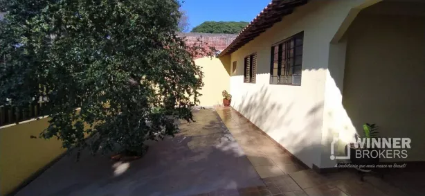 Casa com 3 Quartos à venda, 132m² no Conjunto Habitacional Sol Nascente, Maringá