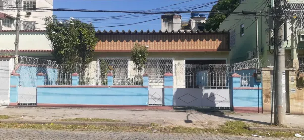 Casa com 4 Quartos à venda, 180m² no Vila Kosmos, Rio de Janeiro