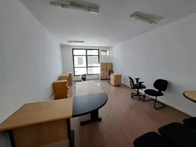 Sala Comercial à venda, 32m² no Centro, Florianópolis