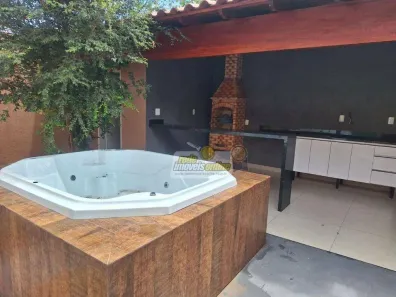 Casa com 2 Quartos à venda, 105m² no Santa Maria, Uberaba