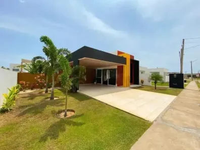 Casa de Condomínio com 3 Quartos à venda, 227m² no Massagueira, Marechal Deodoro