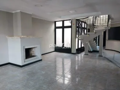 Casa com 5 Quartos para alugar, 386m² no Dom Feliciano, Gravataí
