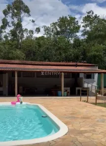Fazenda/Sítio com 2 Quartos à venda, 259m² no Ivoturucaia, Jundiaí