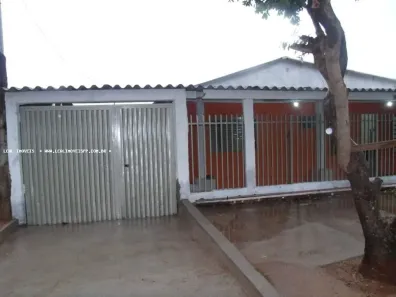 Casa com 3 Quartos à venda, 80m² no , Álvares Machado