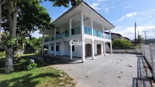 Sobrado com 5 Quartos à venda, 319m² no Centro, Itapoá