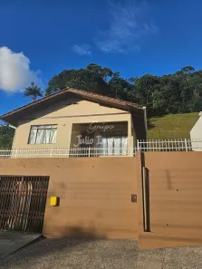 Casa com 4 Quartos à venda, 170m² no Azambuja, Brusque