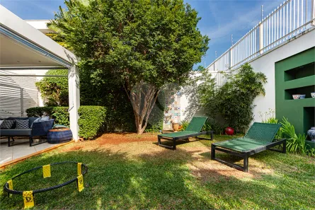 Casa de Condomínio com 3 Quartos à venda, 245m² no Alto da Lapa, São Paulo