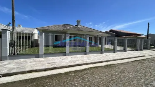 Casa com 3 Quartos à venda, 246m² no MARAMBAIA, Arroio do Sal