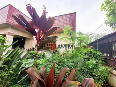 Casa com 3 Quartos à venda, 200m² no Centro, São Gonçalo