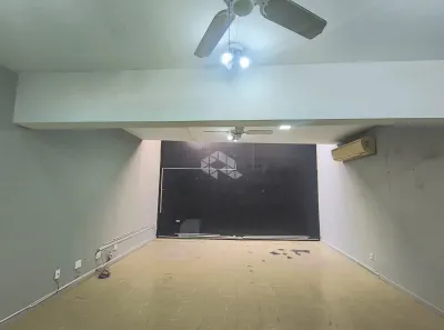 Sala Comercial à venda, 55m² no Rio Branco, Porto Alegre