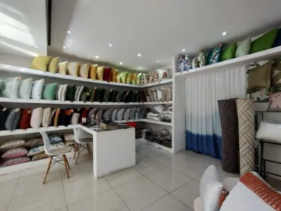 Ponto Comercial à venda, 80m² no Centro, Niterói