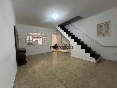 Sobrado com 2 Quartos à venda, 300m² no Vila Liviero, São Paulo