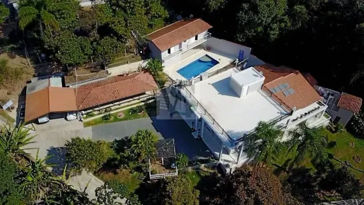 Casa de Condomínio com 12 Quartos à venda, 800m² no Caraguatá, Mairiporã