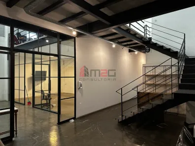 Galpão/Depósito/Armazém para alugar, 843m² no Vila Anastácio, São Paulo