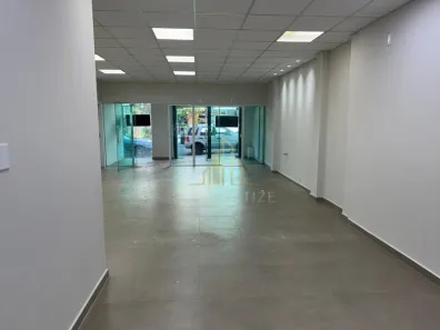 Prédio Comercial para alugar, 100m² no Centro, Bauru