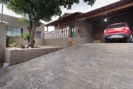 Casa com 3 Quartos à venda, 120m² no Riacho das Pedras, Contagem