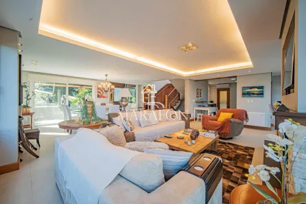 Casa de Condomínio com 5 Quartos à venda, 400m² no Aspen Mountain, Gramado