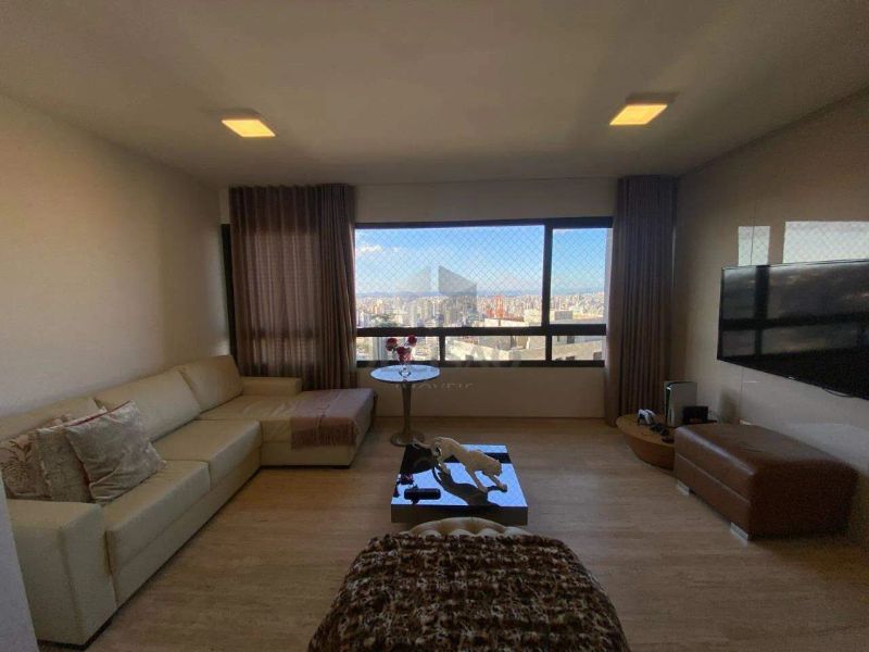 Apartamento com 4 quartos — Sion, Belo Horizonte