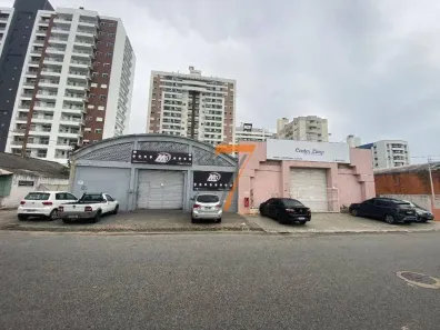 Galpão/Depósito/Armazém à venda, 1016m² no Barreiros, São José