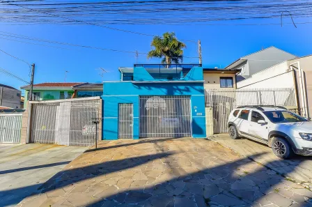 Sobrado com 3 Quartos à venda, 120m² no Xaxim, Curitiba