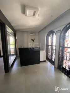 Imóvel Comercial à venda, 650m² no Partenon, Porto Alegre