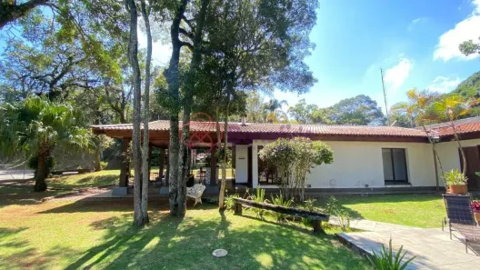 Casa com 9 Quartos à venda, 1400m² no Loteamento Chácaras Serra da Ermida, Jundiaí
