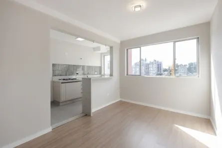 Apartamento com 2 Quartos à venda, 60m² no Centro, Curitiba